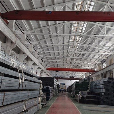 Tiub Keluli Segiempat